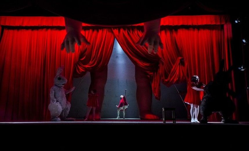 Беги, Алиса, Беги