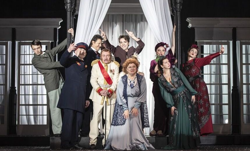 Докторъ А.П. Чеховъ. Об-хо-хо-чешься!